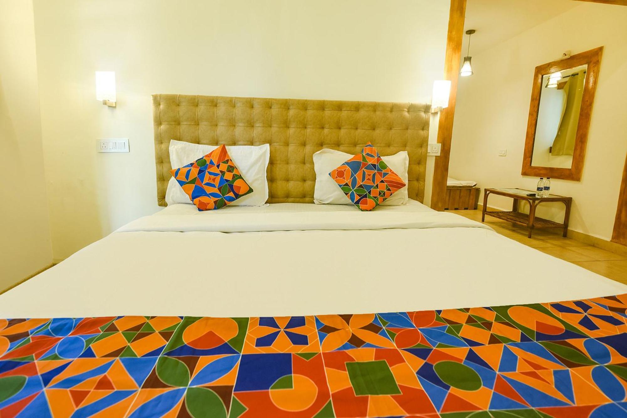 Fabhotel Grand Royal Palms - Nr Benaulim Beach Kültér fotó