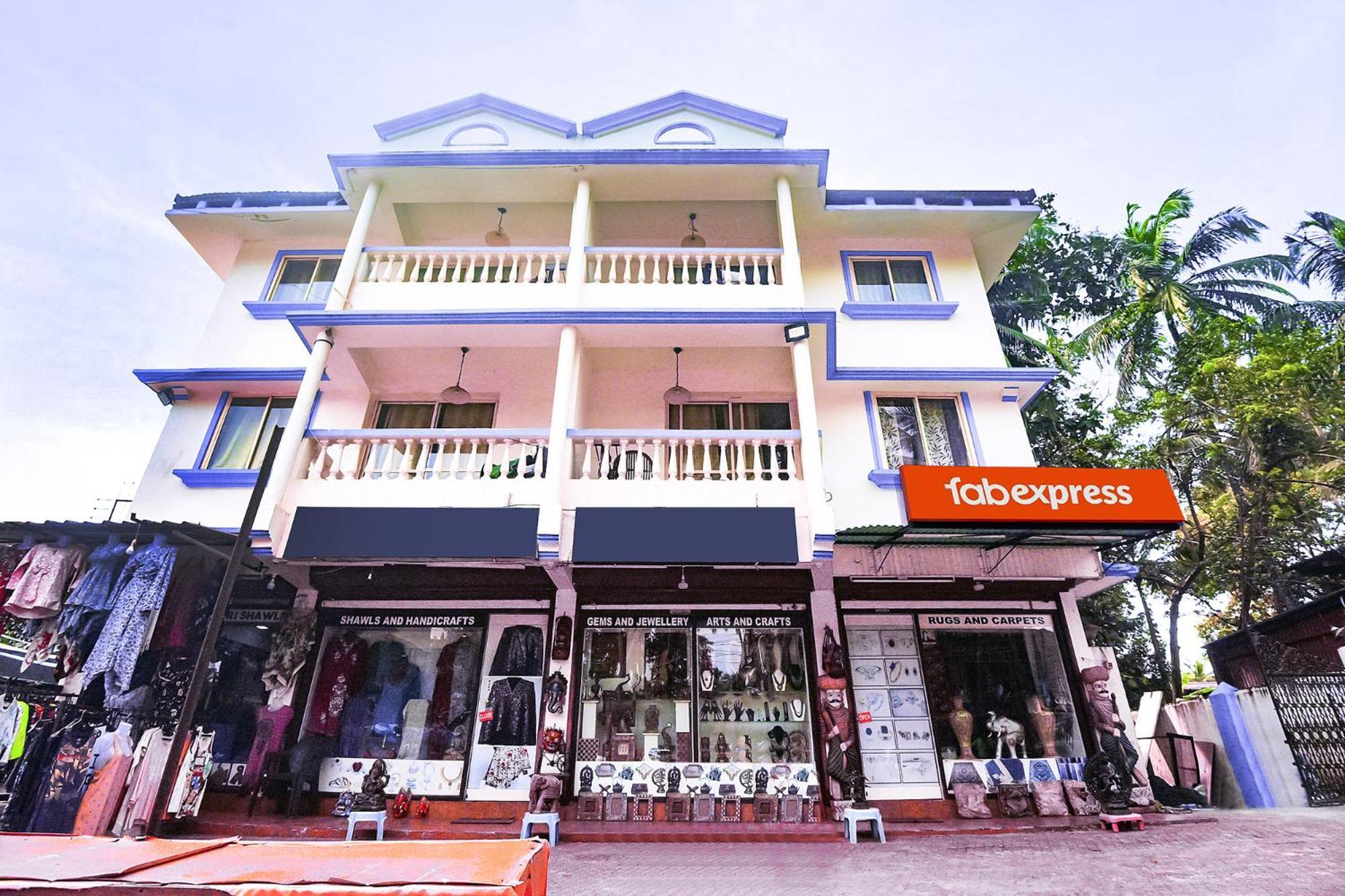 Fabhotel Grand Royal Palms - Nr Benaulim Beach Kültér fotó