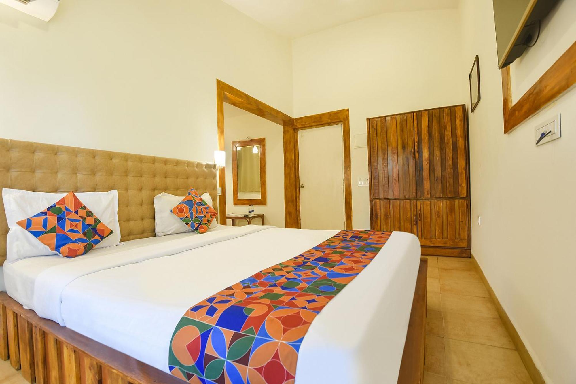 Fabhotel Grand Royal Palms - Nr Benaulim Beach Kültér fotó